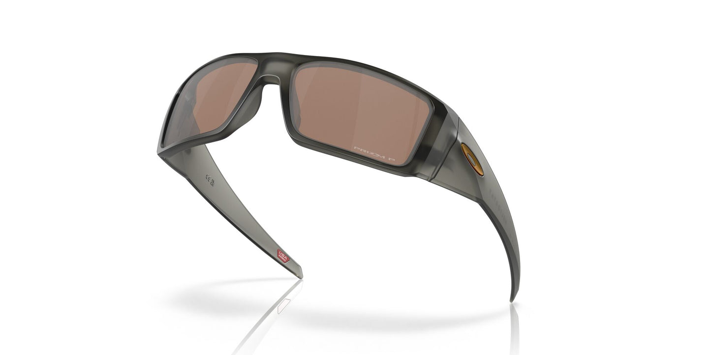 Oakley Heliostat Polarised Matte Grey Smoke Prizm Tungsten (9231 04)
