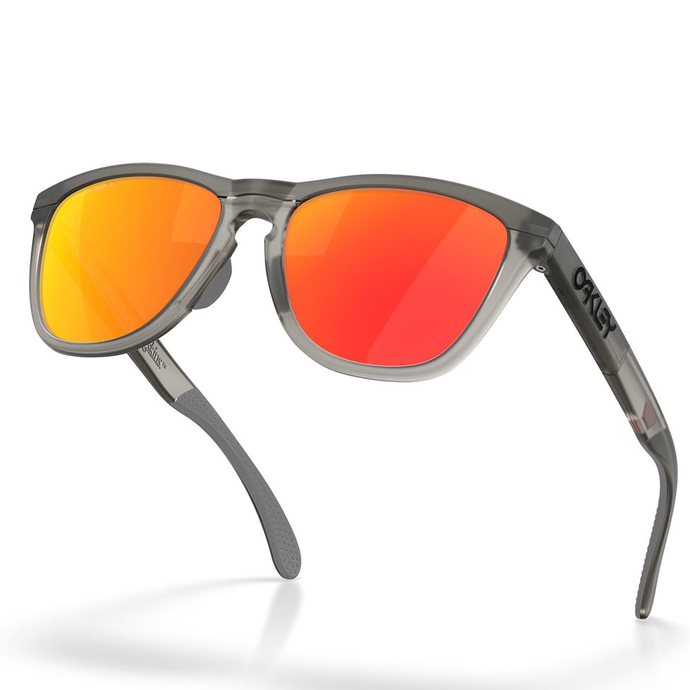 Oakley Frogskins Range XL Polarised Matte Grey Smoke/Grey Ink Prizm Ruby OO9503 01 (58)