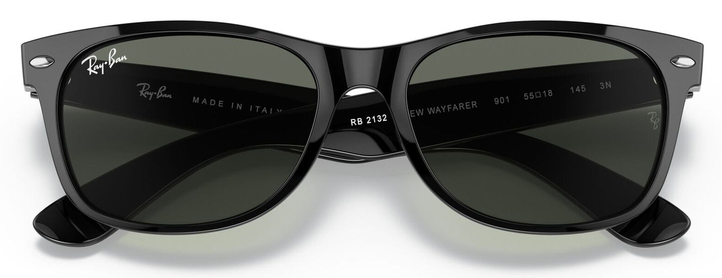 Ray-Ban 2132 New Wayfarer Black G-15 Green RB2132 901 (52)