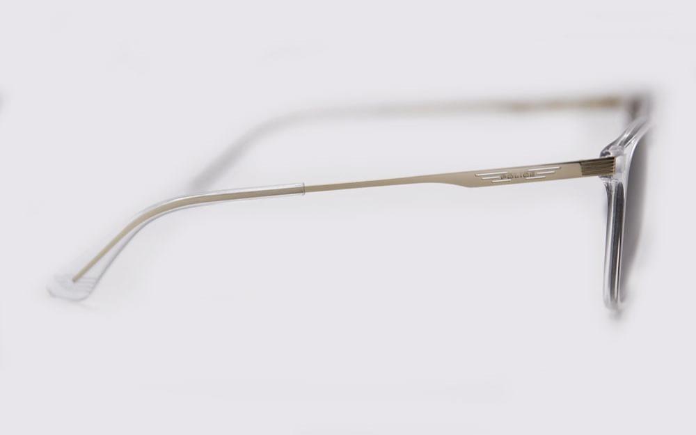 Police Code 4 Clear Grey Gradient (D47 0P79)