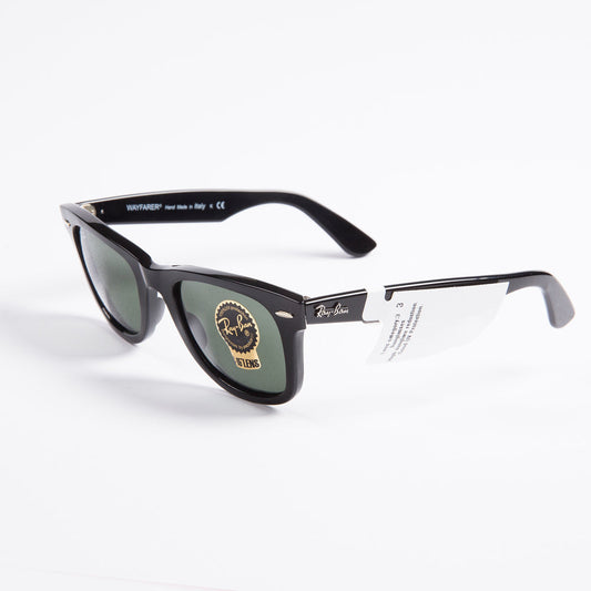 Why Rayban Wayfarers are Classics