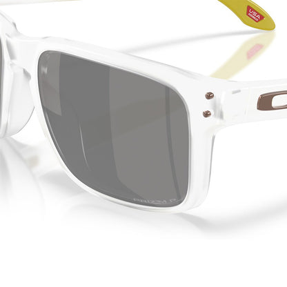 Oakley Holbrook Polarised Matte Clear Prizm Black OO9102 AP (55)