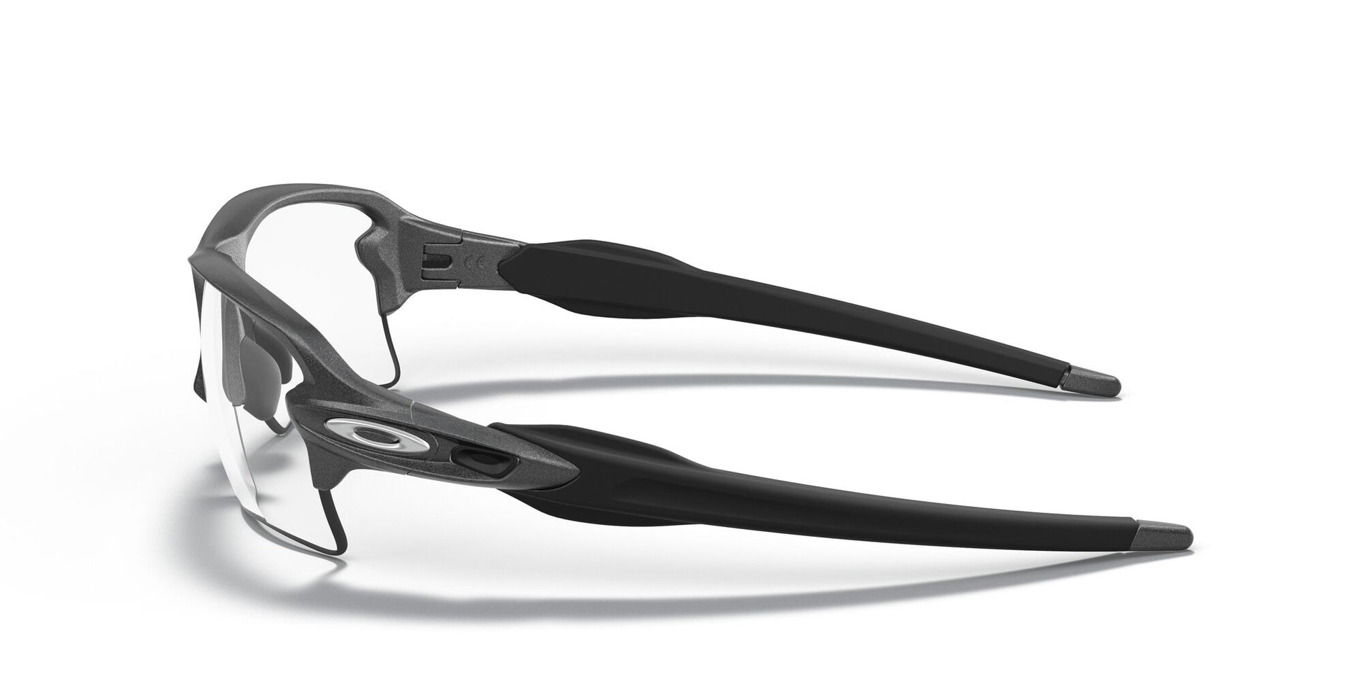 Oakley Flak XL Sunglasses Photochromic Clear to Black