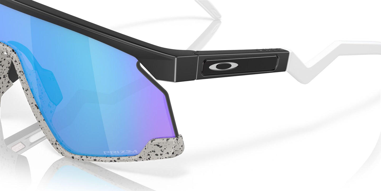Oakley BXTR Matte Black Prizm Sapphire (9280 03)