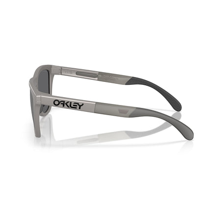 Oakley Frogskins Range Polarised Titanium Prizm Black OO9284 23 (55)