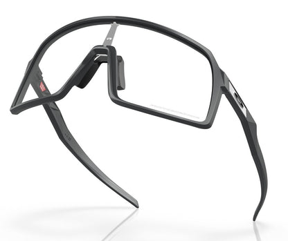 Oakley Sutro Matte Carbon Clear to Black Photochromic (9406 98)