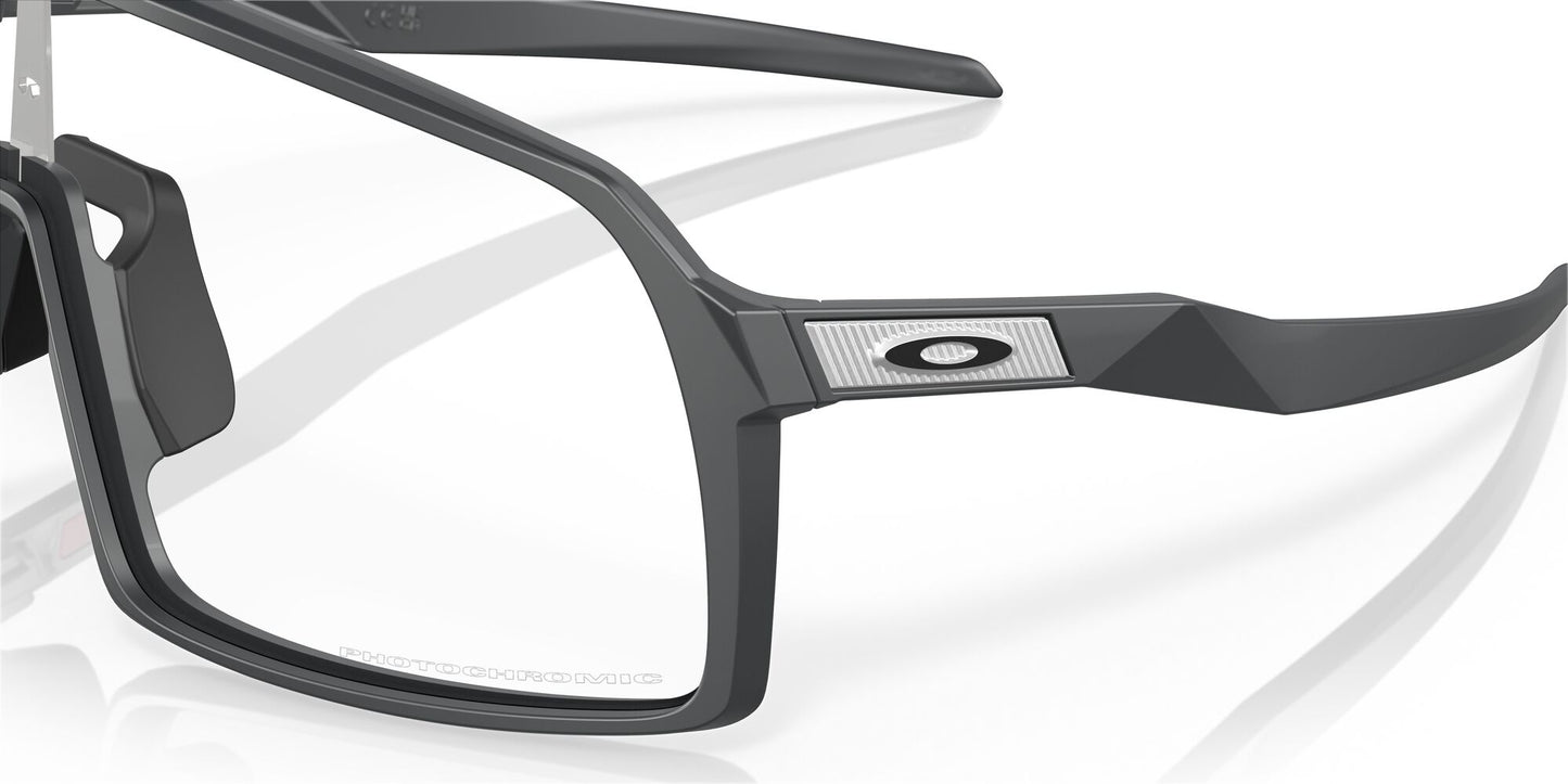 Oakley Sutro Matte Carbon Clear to Black Photochromic (9406 98)