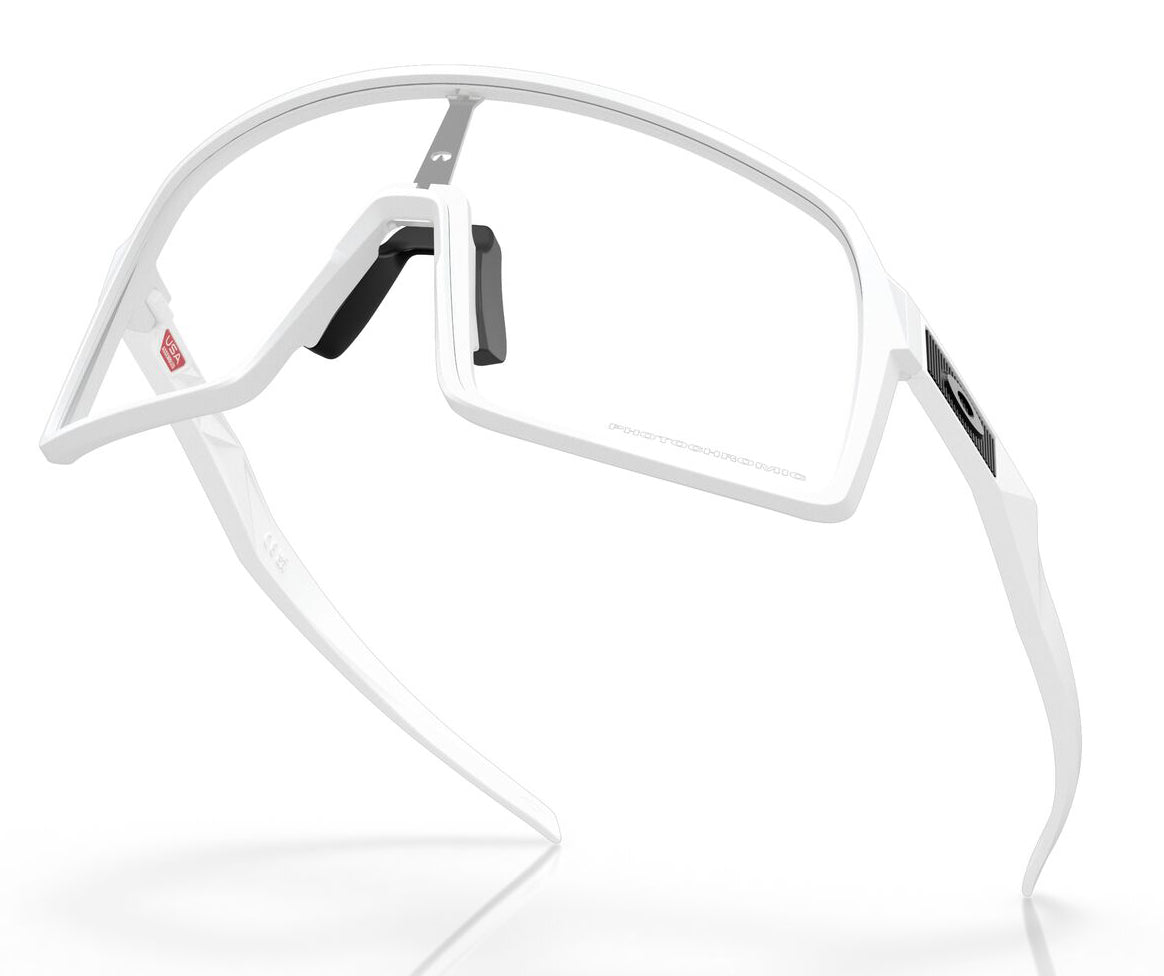 Oakley Sutro Matte White Clear to Black Photochromic (9406 99)