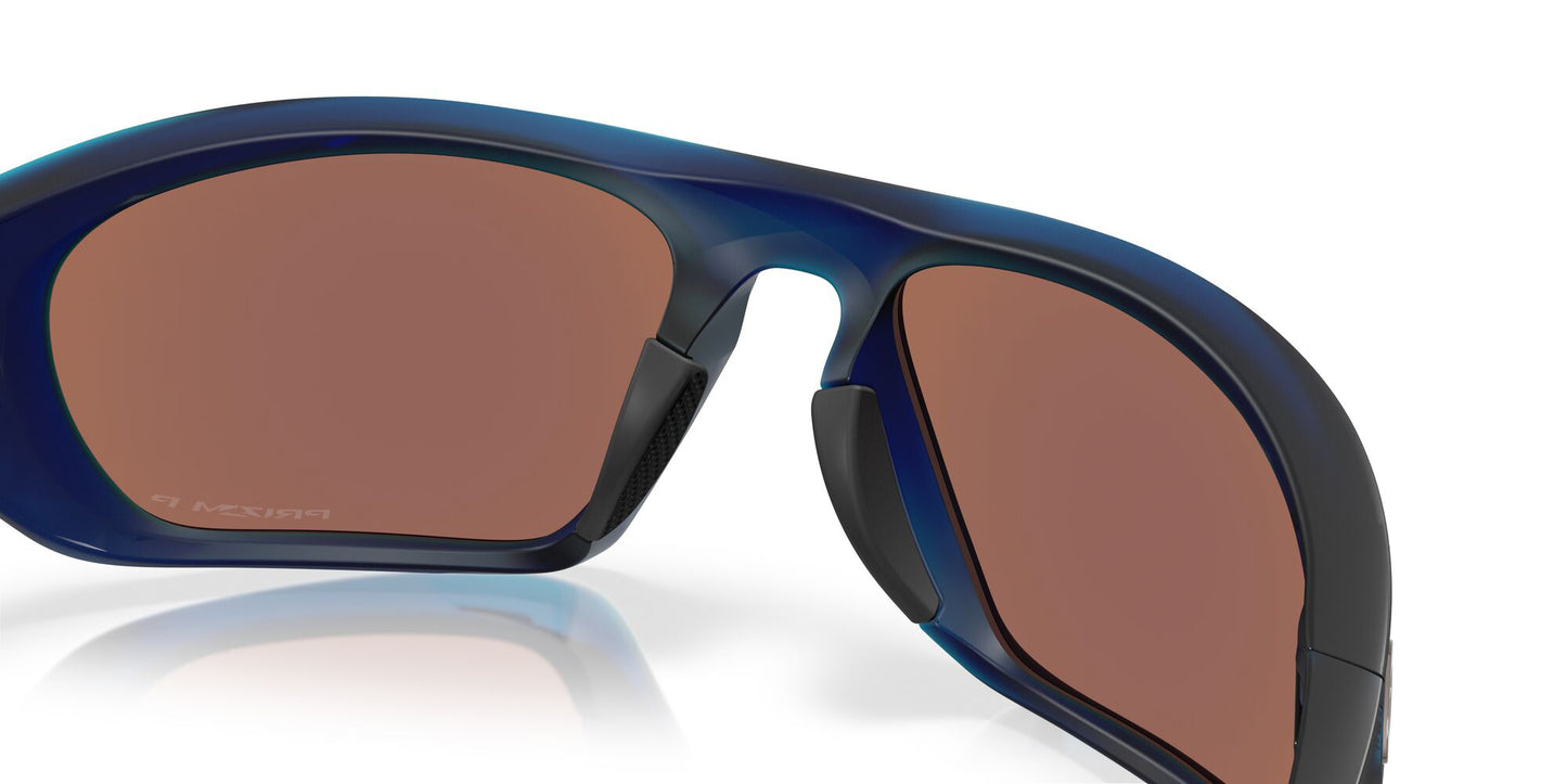 Oakley Lateralis Polarised Matte Transparent Blue Prizm Deep Water (9431 03)