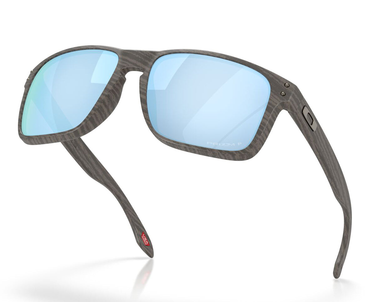 Oakley Holbrook XXL Polarised Woodgrain Prizm Deep Water (9487 04)