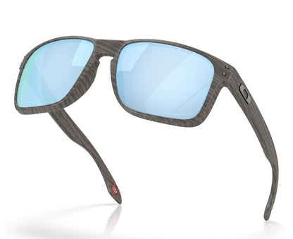 Oakley Holbrook XXL Polarised Woodgrain Prizm Deep Water (9487 04)