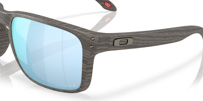 Oakley Holbrook XXL Polarised Woodgrain Prizm Deep Water (9487 04)