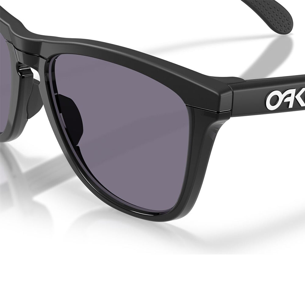 Oakley Frogskins Range XL Matte Black Prizm Grey OO9503 06 (58)