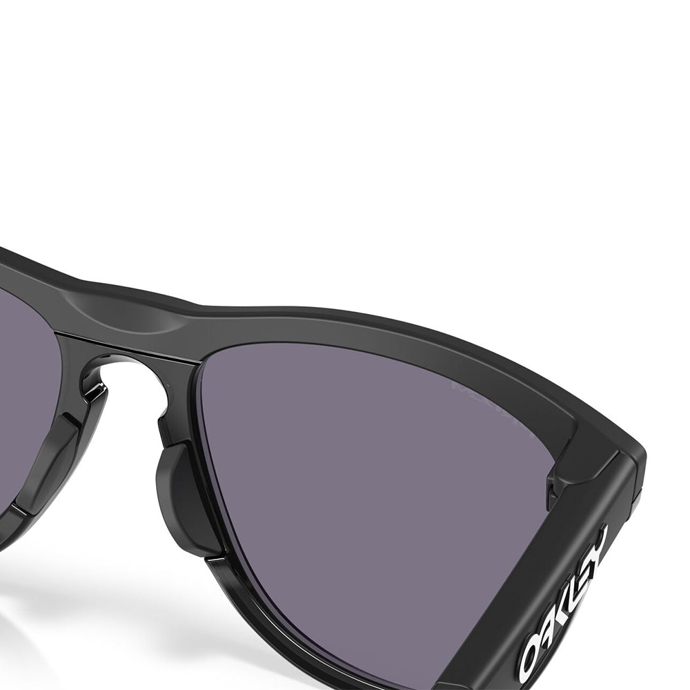 Oakley Frogskins Range XL Matte Black Prizm Grey OO9503 06 (58)