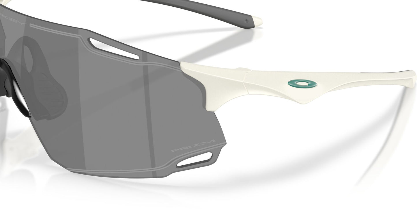 Oakley Cybr Dyno Matte Mist Prizm Black OO9513D 05 (39)