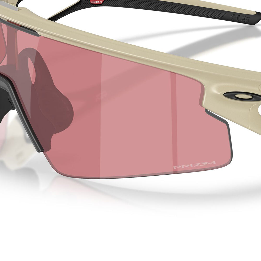 Oakley Sphaera Strike Matte Sand Prizm Dark Golf OO9531 07 (37)