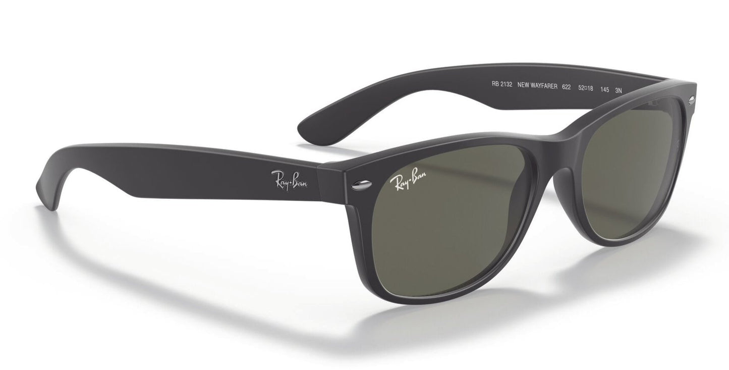 Ray-Ban New Wayfarer 2132 Black Rubber G15 Green (2132 622)