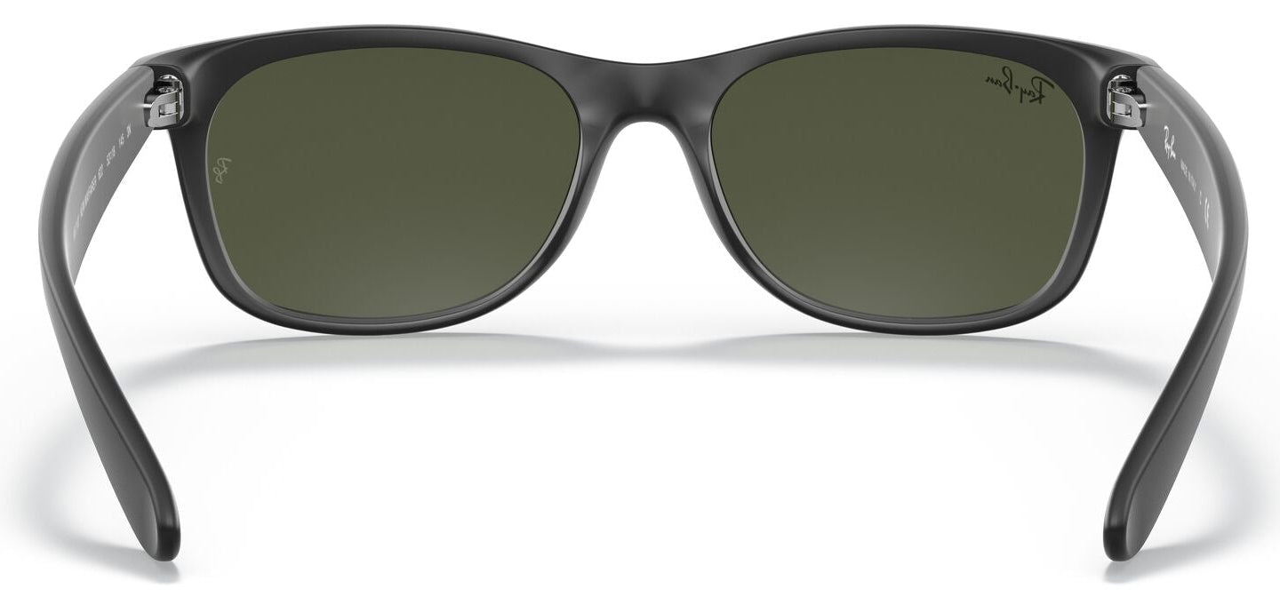 Ray-Ban 2132 New Wayfarer Black Rubber G15 Green RB2132 622 (55)