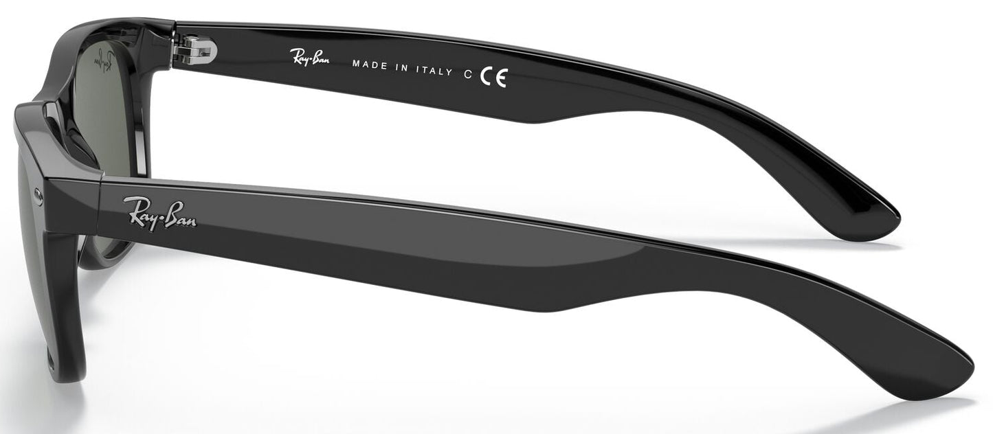 Ray-Ban 2132 New Wayfarer Black G-15 Green RB2132 901 (52)